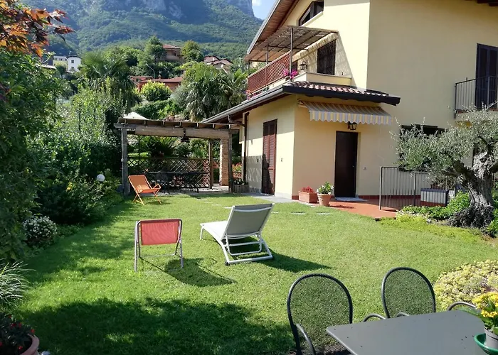 Relais Garden Lecco Bed and breakfast 4*