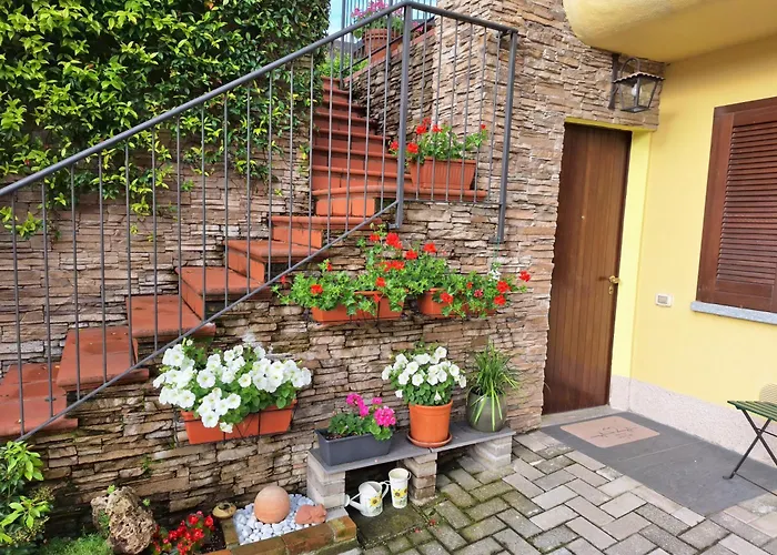Relais Garden Lecco Bed and breakfast 4*
