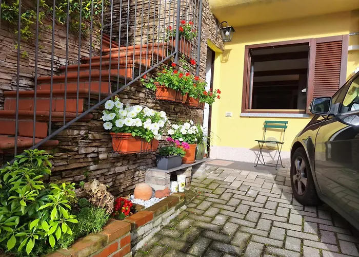 Relais Garden Lecco Bed and breakfast Valmadrera