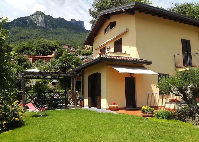Relais Garden Lecco Bed and breakfast Valmadrera