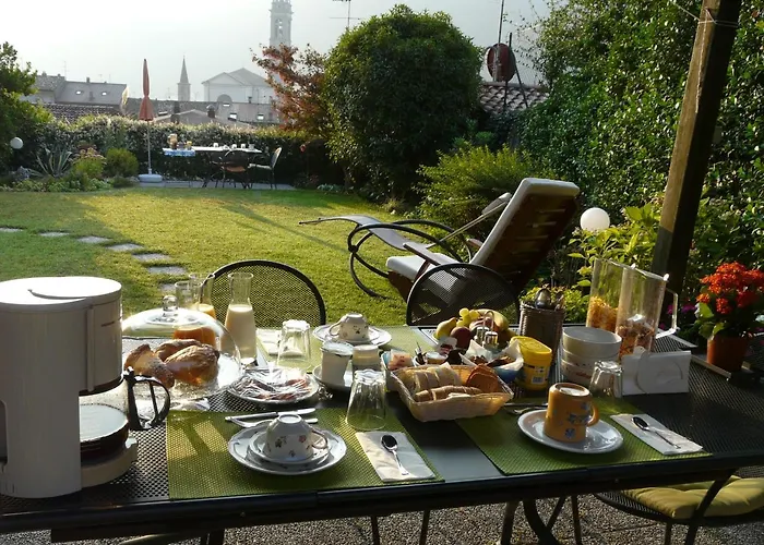 Bed and breakfast Relais Garden Lecco Valmadrera